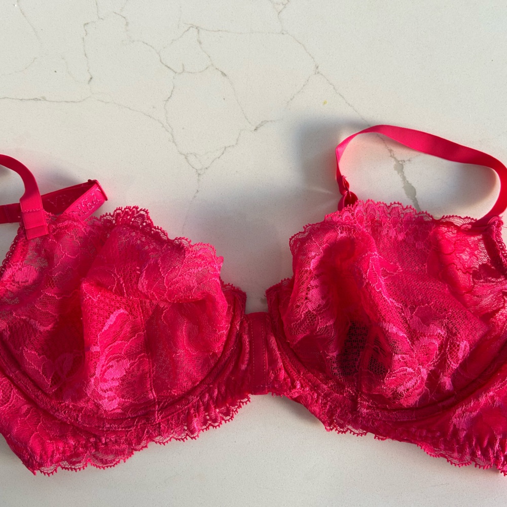 La Perla Hot Pink Lace Bra 34D